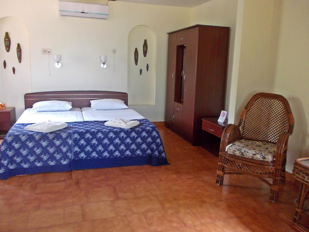 Lakeside Dindigul Hotel Bilik gambar